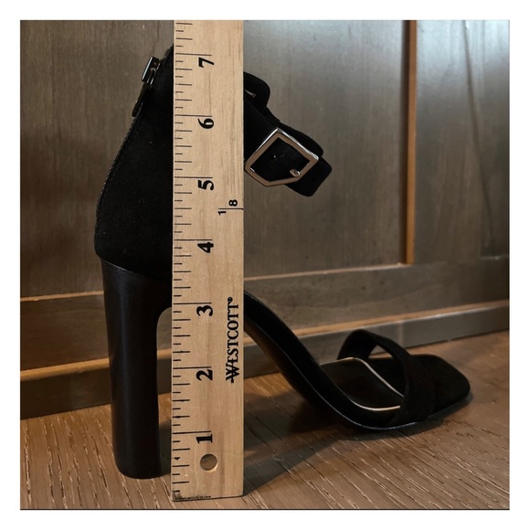 Rag & Bone Ellis Suede Sandal - Picture 12 of 16